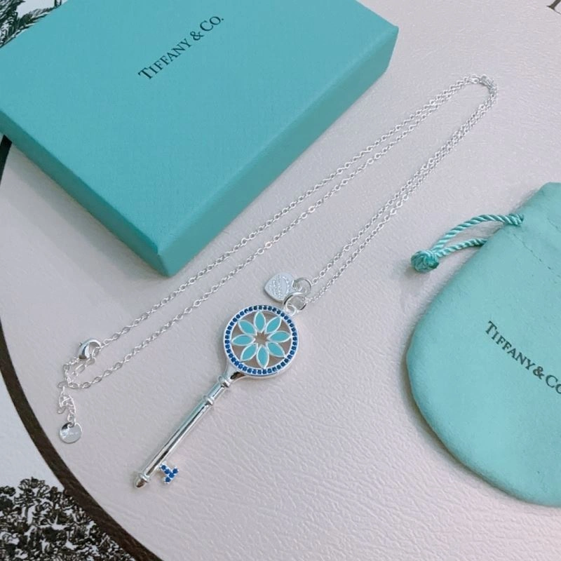 Tiffany Necklaces Stylish 253335