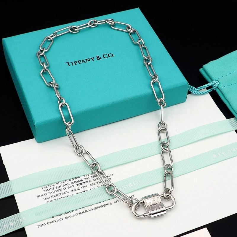 Tiffany Necklaces Classic 253354