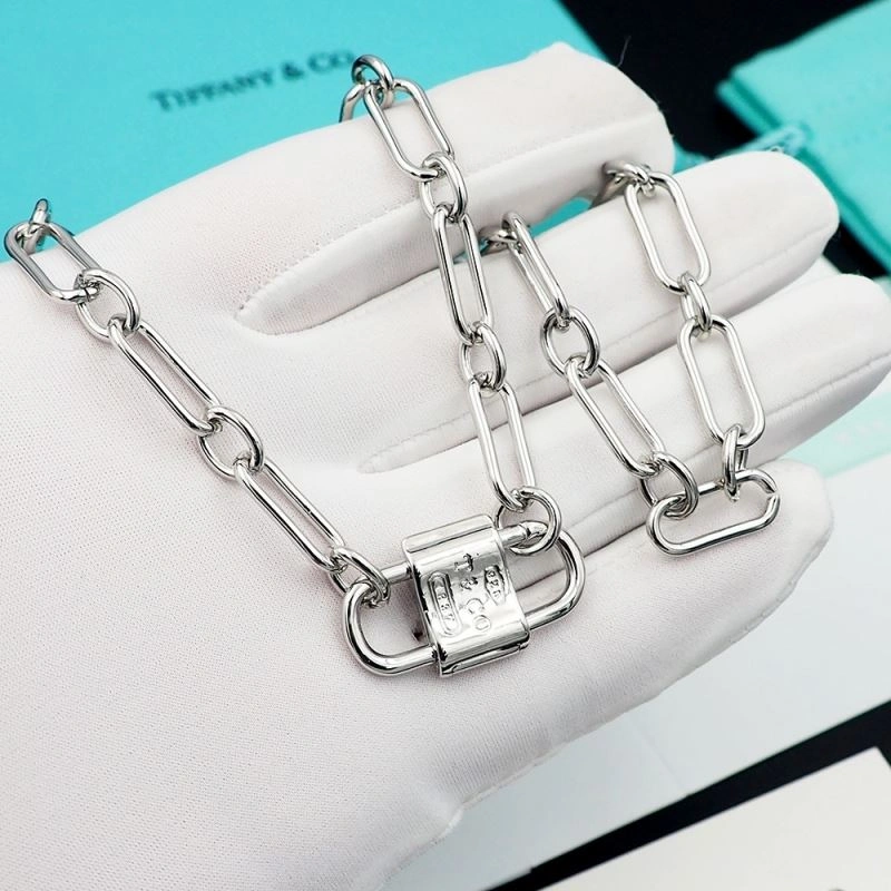 Tiffany Necklaces Classic 253354