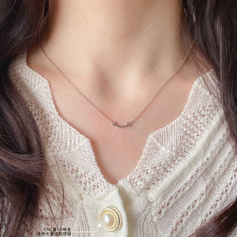 Fashionable Tiffany Necklaces 253359