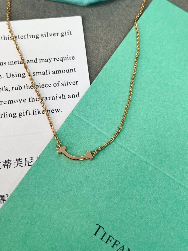 Tiffany Necklaces SoftTouch 253343