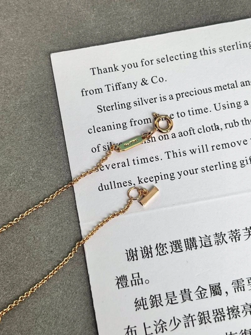 Tiffany Necklaces SoftTouch 253343