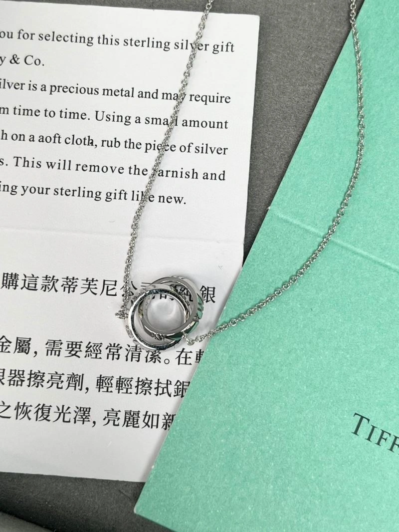Comfortable Tiffany Necklaces 253341