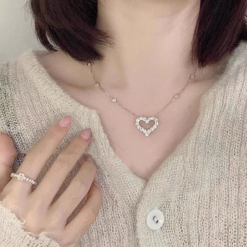 MoistureWicking Tiffany Necklaces 253349