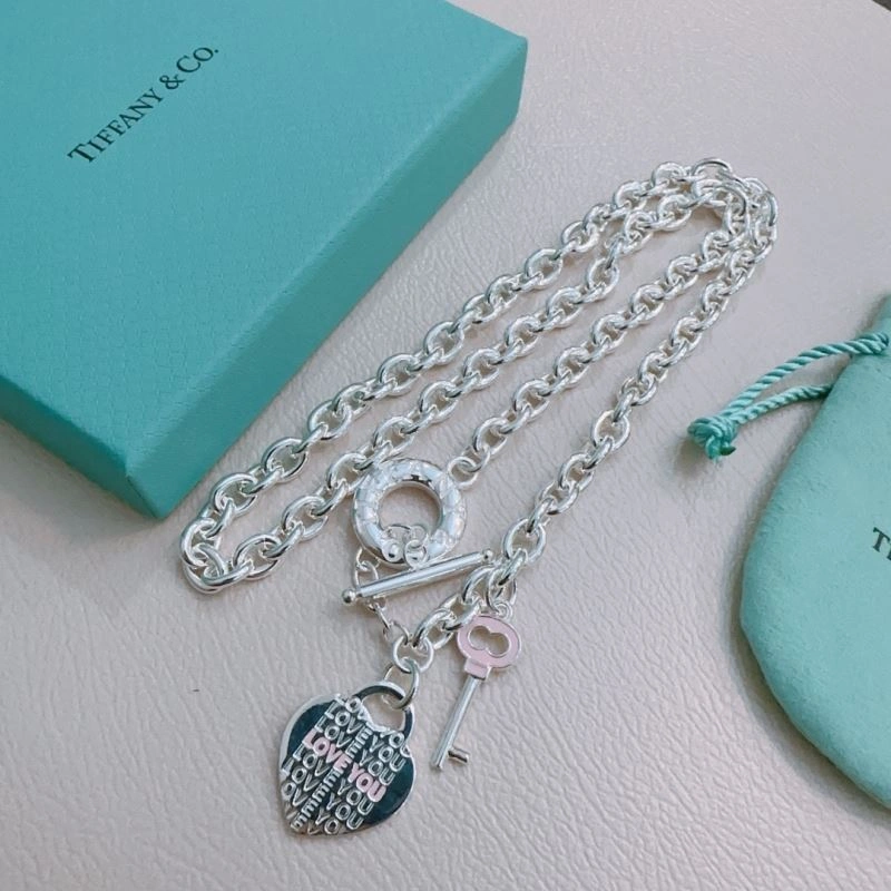 Tiffany Necklaces Sporty 253330