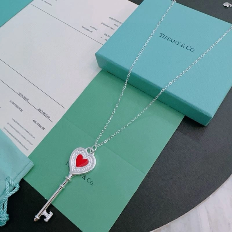 Tiffany Necklaces Lightweight 253332