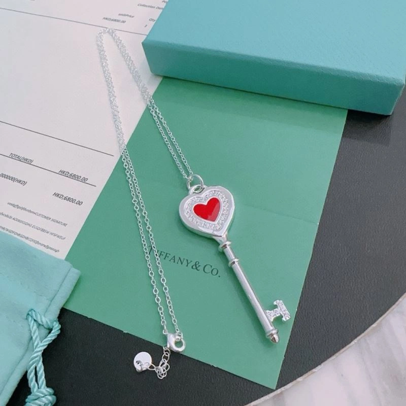 Tiffany Necklaces Lightweight 253332