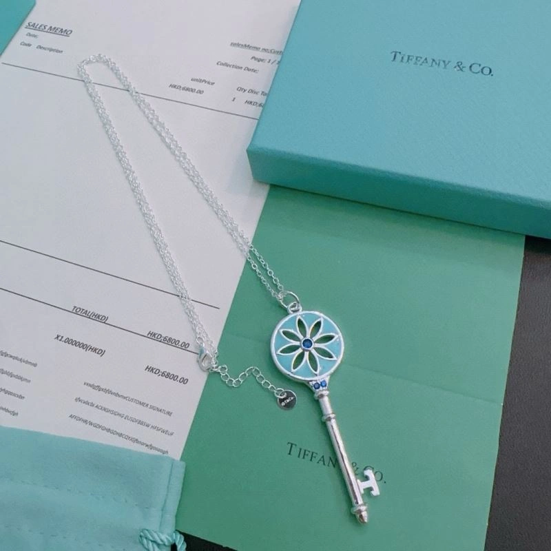 Unisex Tiffany Necklaces 253347