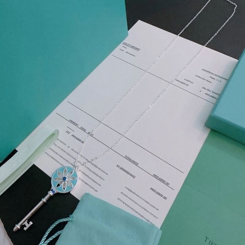 Unisex Tiffany Necklaces 253347