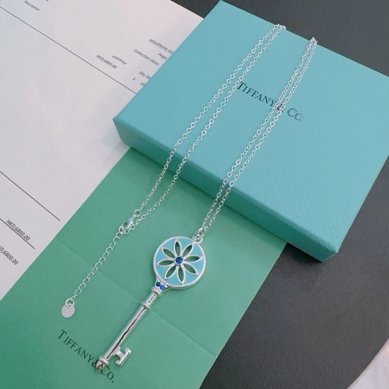 Unisex Tiffany Necklaces 253347