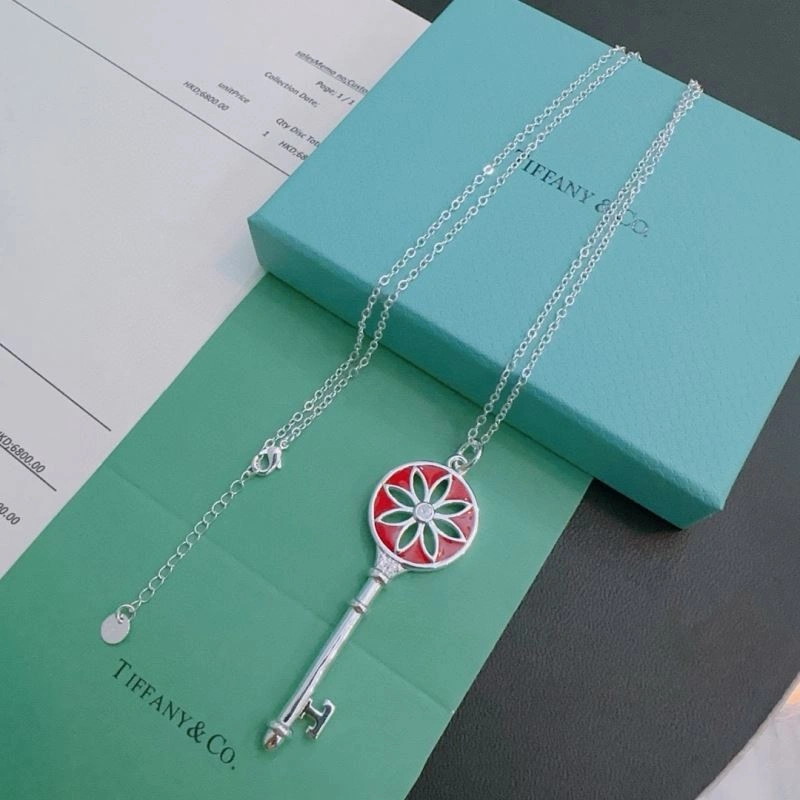 WaterResistant Tiffany Necklaces 253346