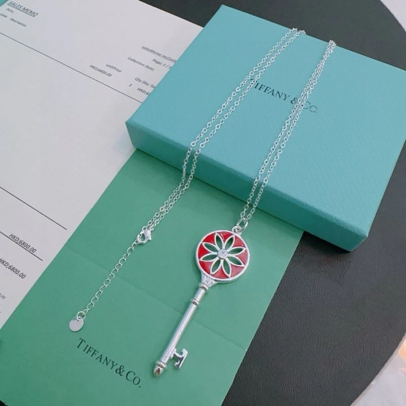 WaterResistant Tiffany Necklaces 253346