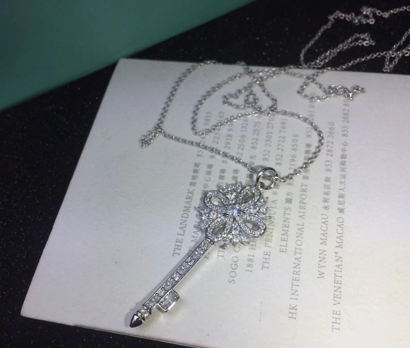 MoistureWicking Tiffany Necklaces 253326