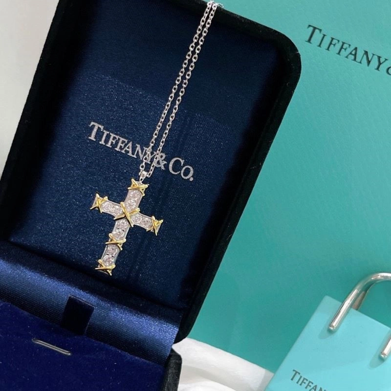 WeatherProof Tiffany Necklaces 253108