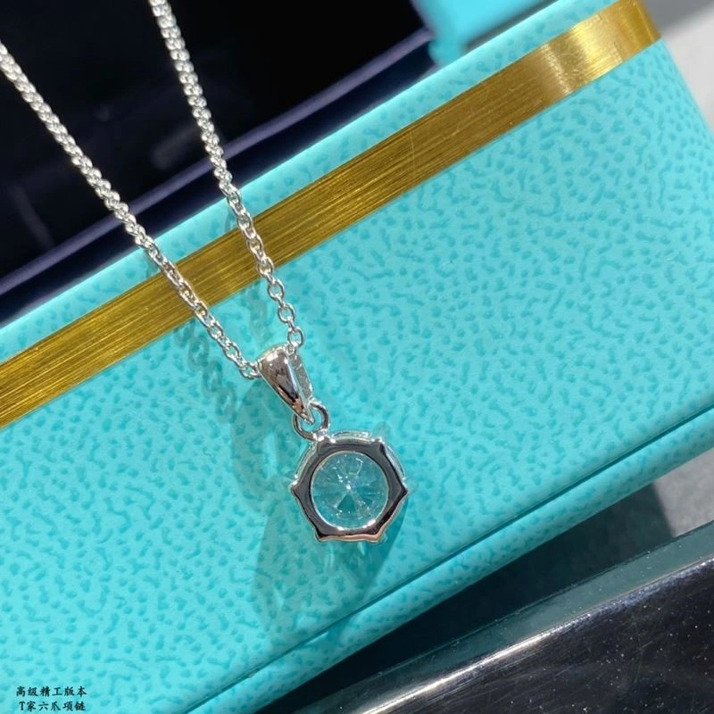 Stylish Tiffany Necklaces 253068