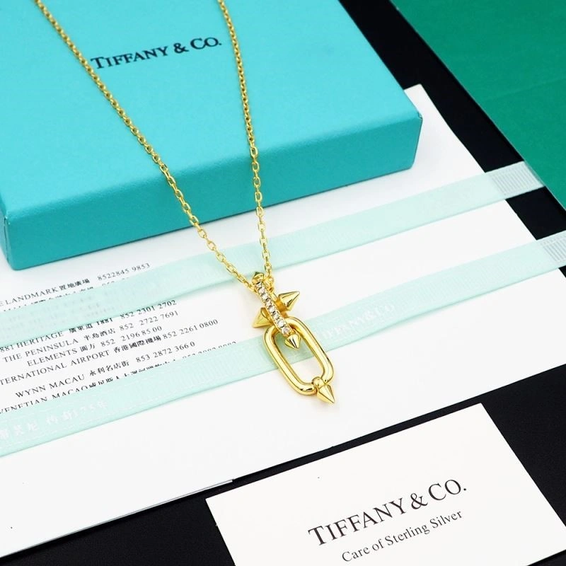 EyeCatching Tiffany Necklaces 253079