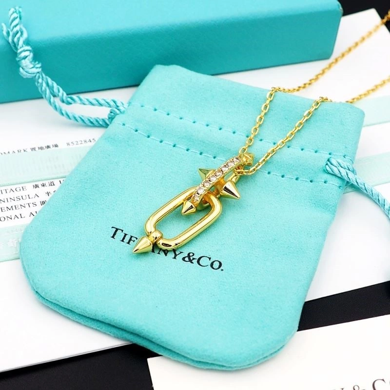 EyeCatching Tiffany Necklaces 253079