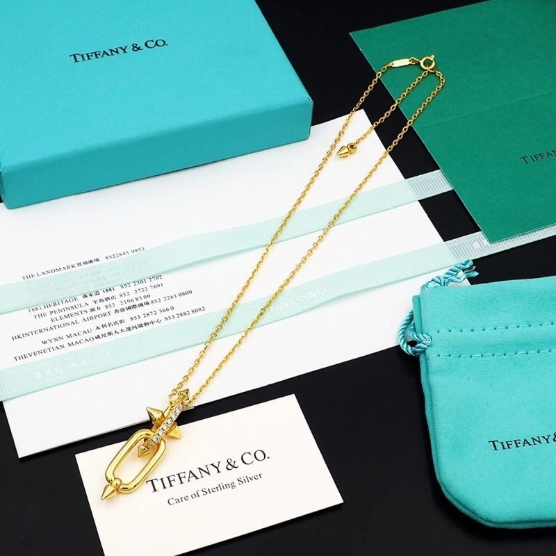 EyeCatching Tiffany Necklaces 253079