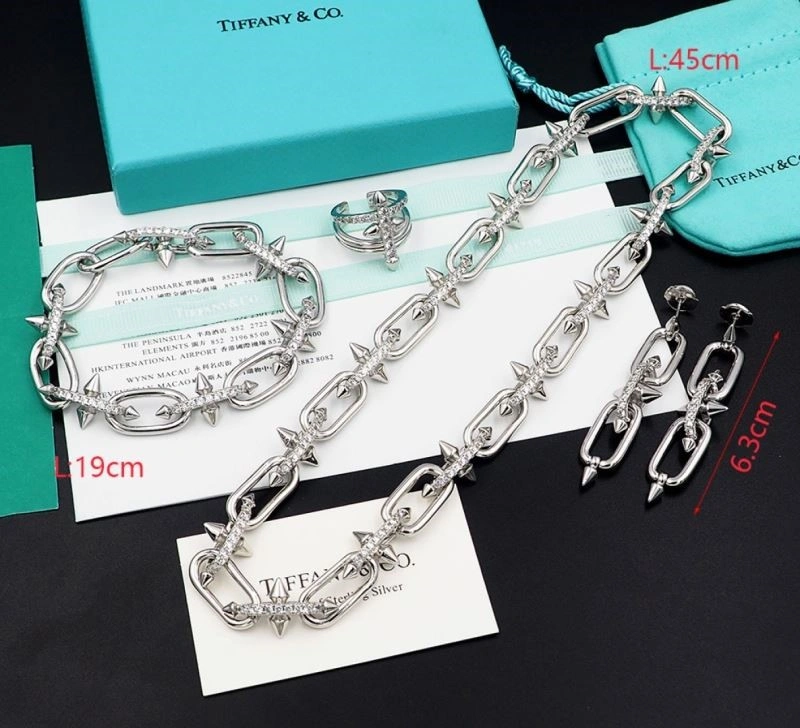 Tiffany Necklaces Versatile 253051