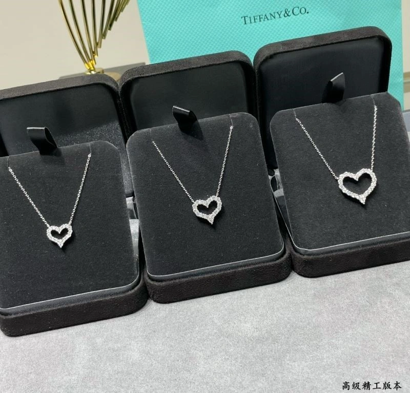 Tiffany Necklaces WeatherProof 253060