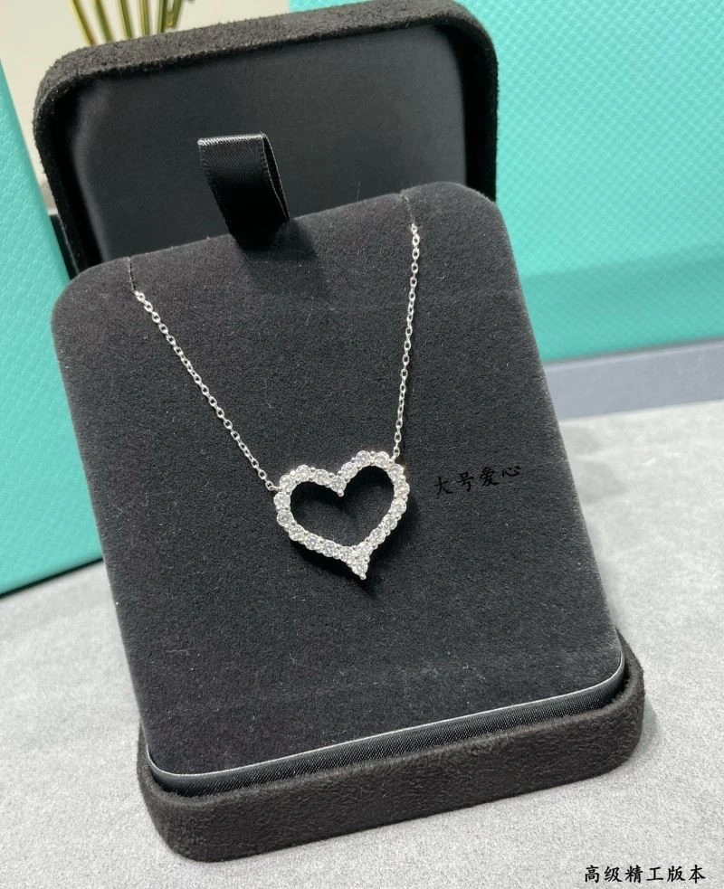Tiffany Necklaces WeatherProof 253060