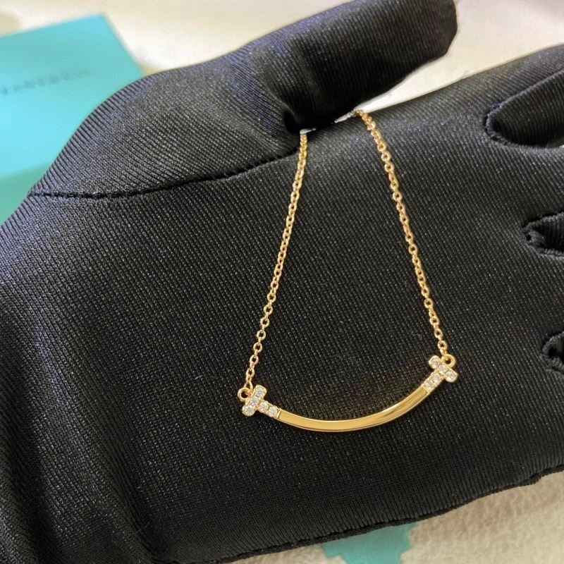 HighPerformance Tiffany Necklaces 253056