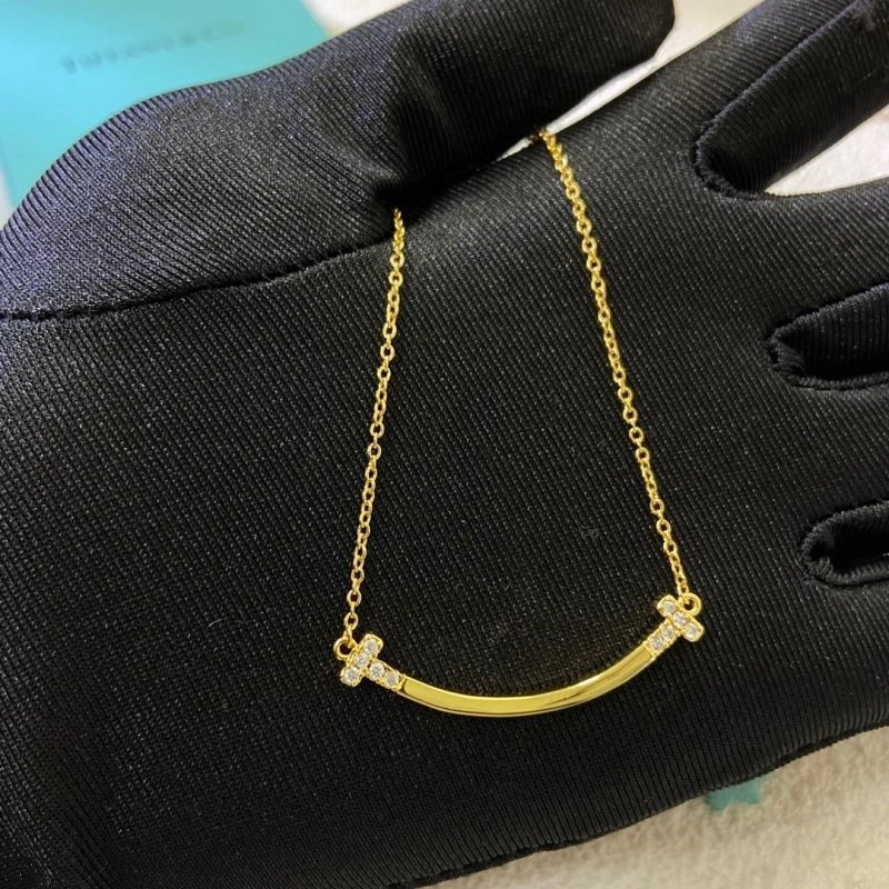 HighPerformance Tiffany Necklaces 253056