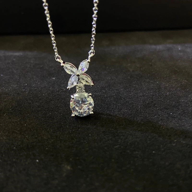 UrbanChic Tiffany Necklaces 253048