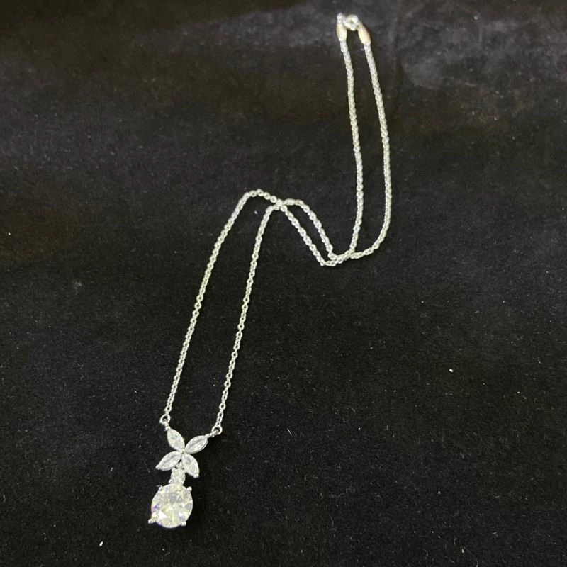 UrbanChic Tiffany Necklaces 253048