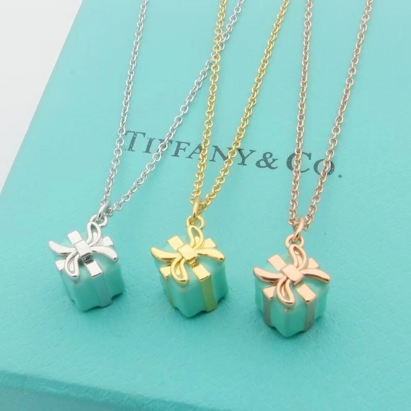 Tiffany Necklaces Packable 253027