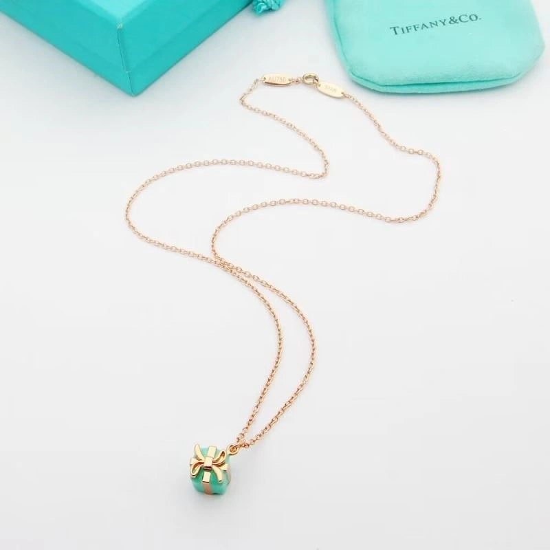 Tiffany Necklaces Packable 253027