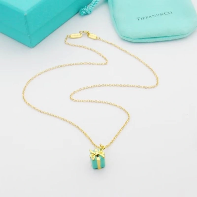 Tiffany Necklaces Packable 253027
