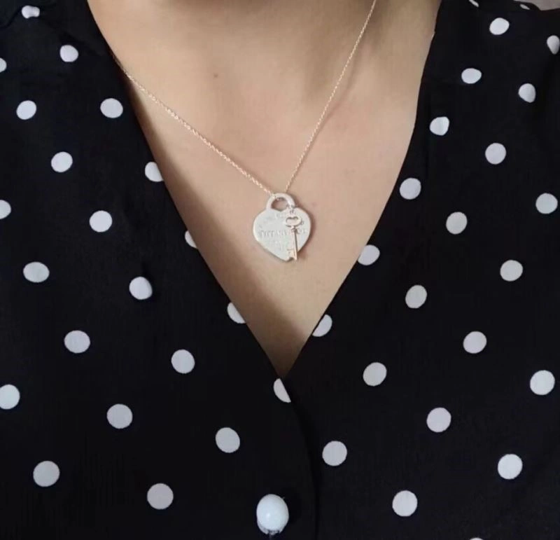 Stylish Tiffany Necklaces 253013