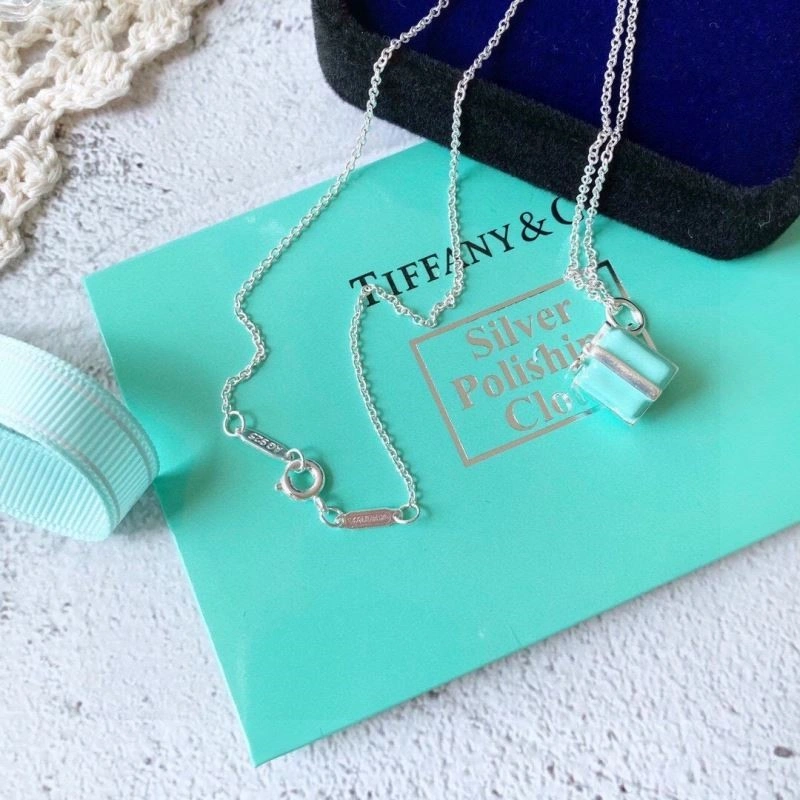 Tiffany Necklaces MultiPurpose 253022