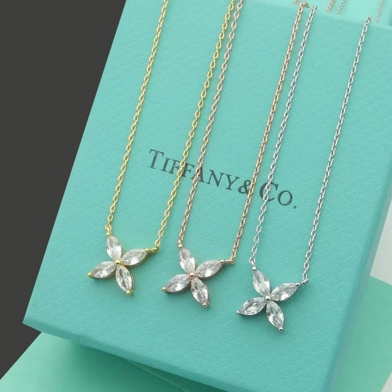 Tiffany Necklaces Lightweight 253019