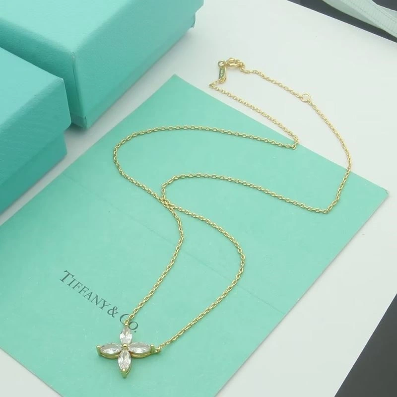 Tiffany Necklaces Lightweight 253019