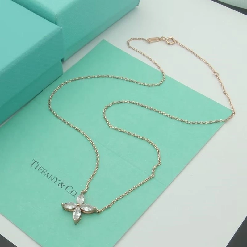Tiffany Necklaces Lightweight 253019