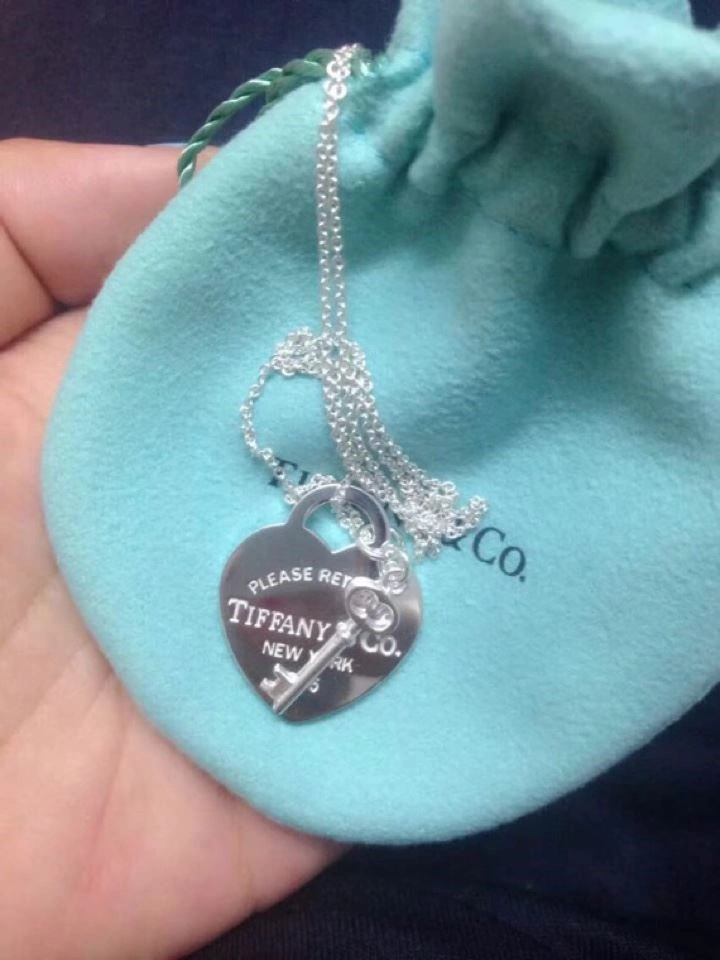 Tiffany Necklaces Snug 253029