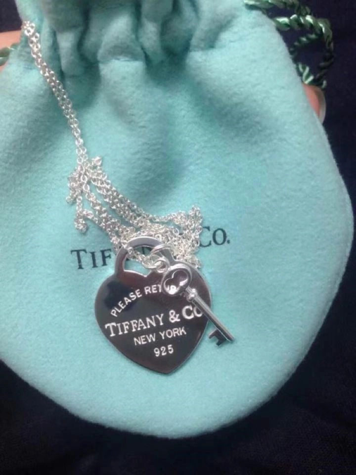 Tiffany Necklaces Snug 253029