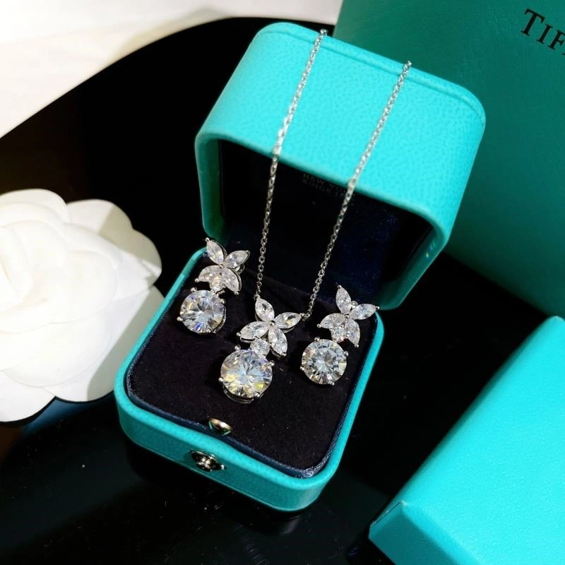 Tiffany Necklaces HighQuality 253025