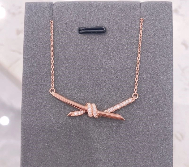 Stylish Tiffany Necklaces 252996