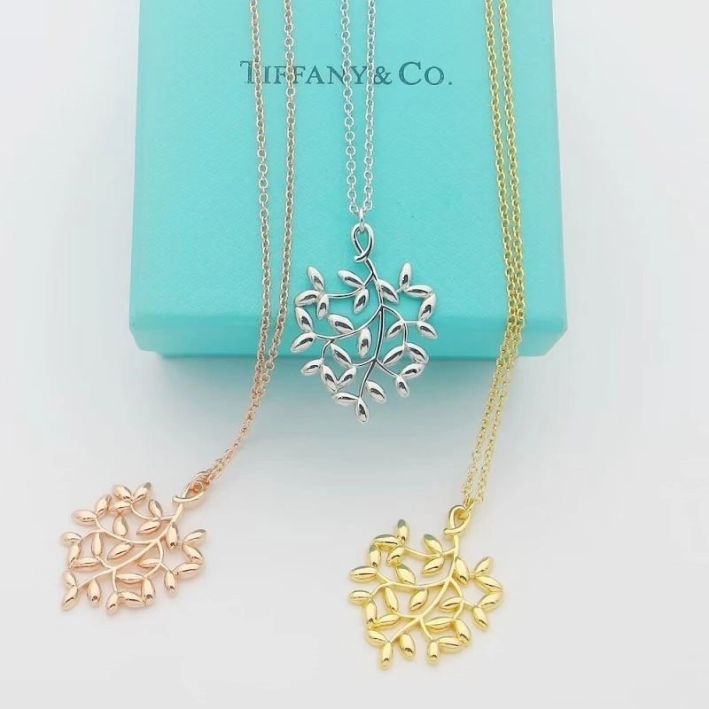 Stylish Tiffany Necklaces 252957