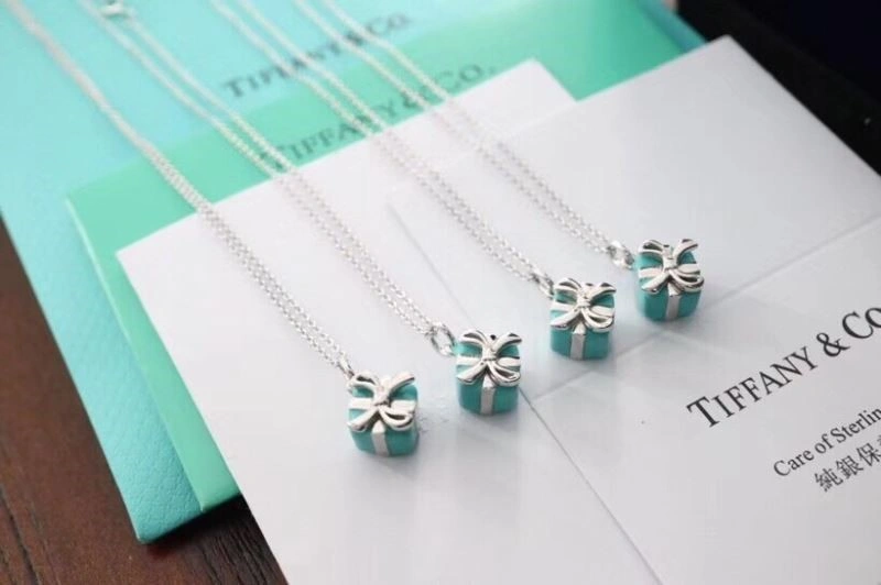 FashionForward Tiffany Necklaces 252930