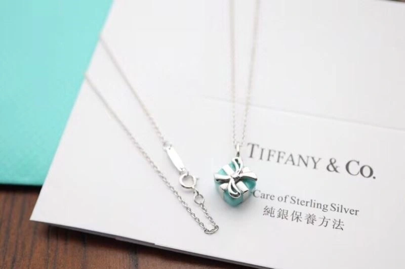 FashionForward Tiffany Necklaces 252930