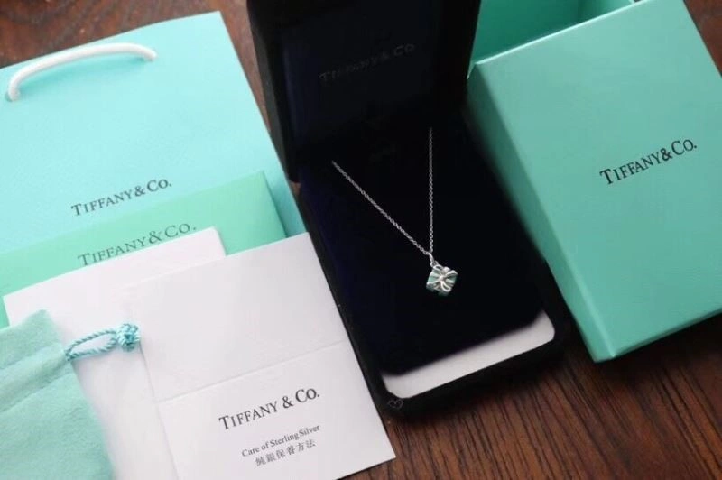 FashionForward Tiffany Necklaces 252930