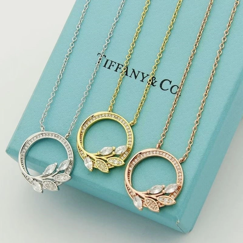 Minimalist Tiffany Necklaces 252947