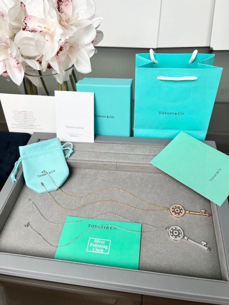 Tiffany Necklaces FlexibleFit 252858