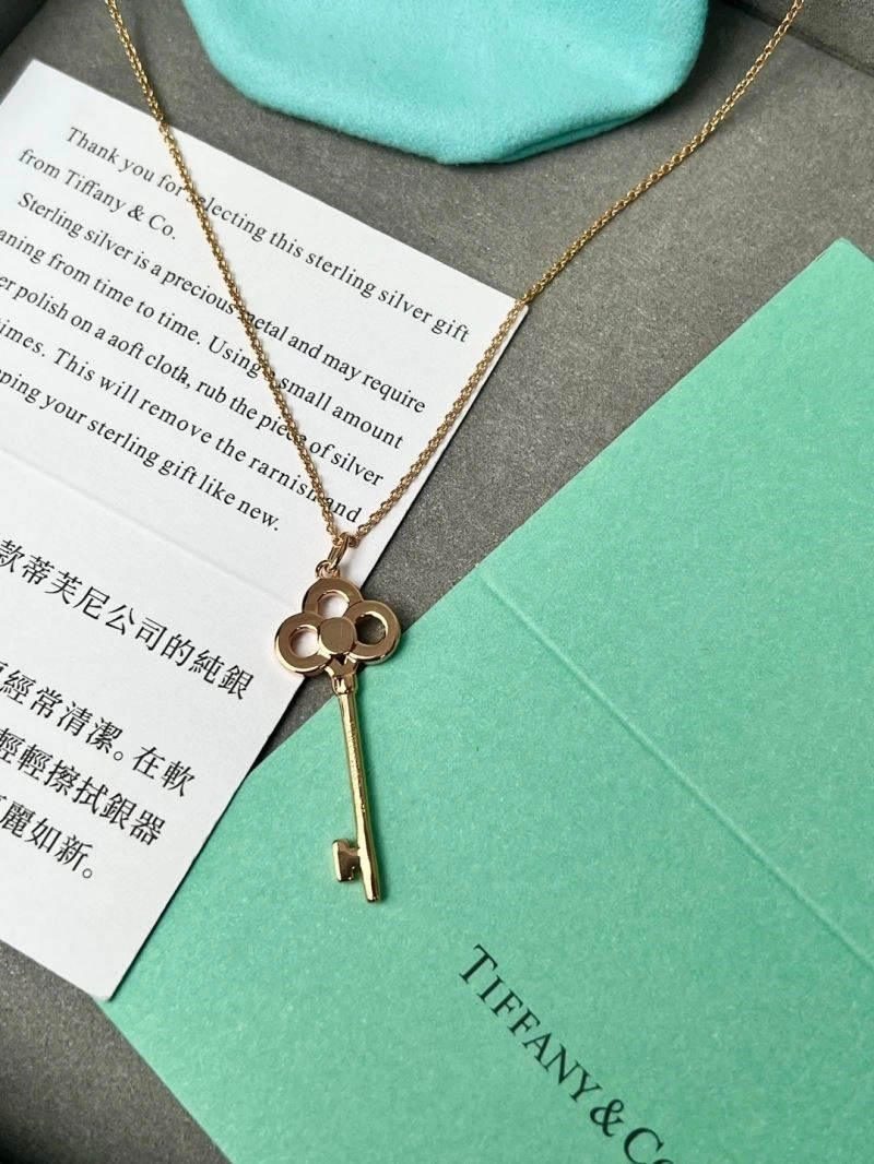 FreshLook Tiffany Necklaces 252870