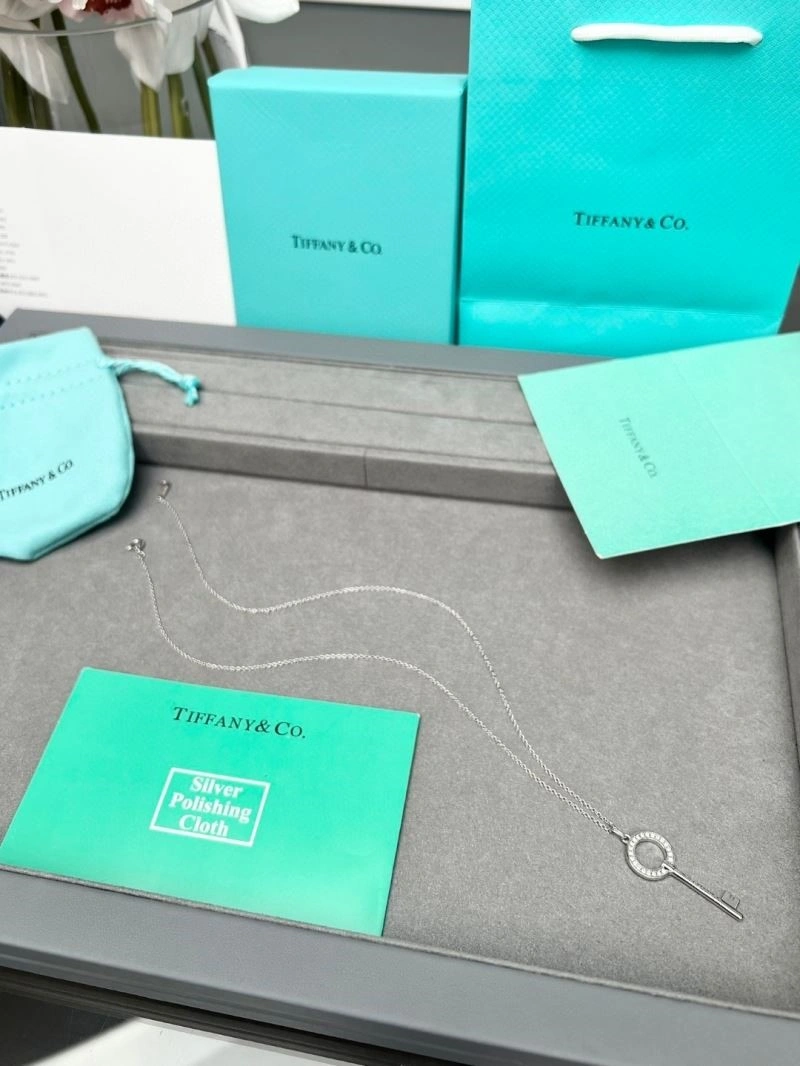 Tiffany Necklaces Breathable 252867