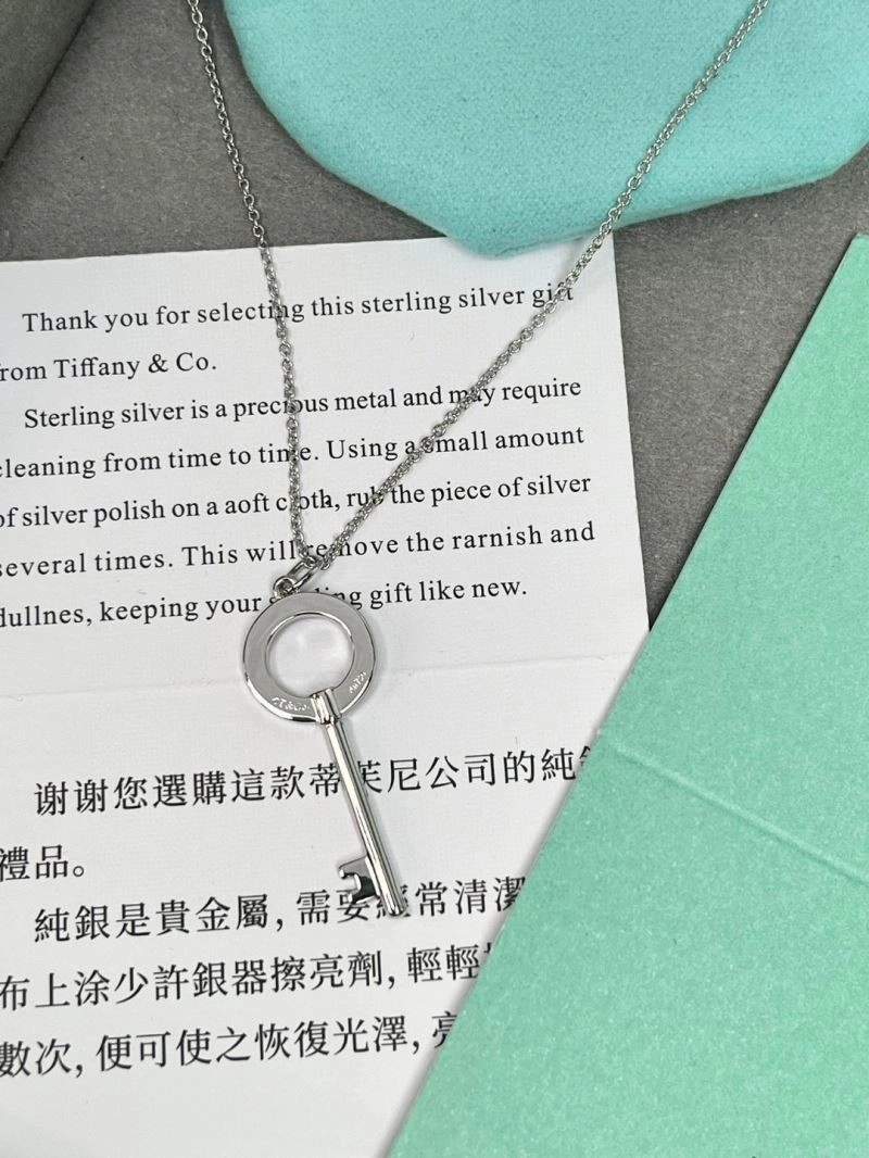 Tiffany Necklaces Breathable 252867